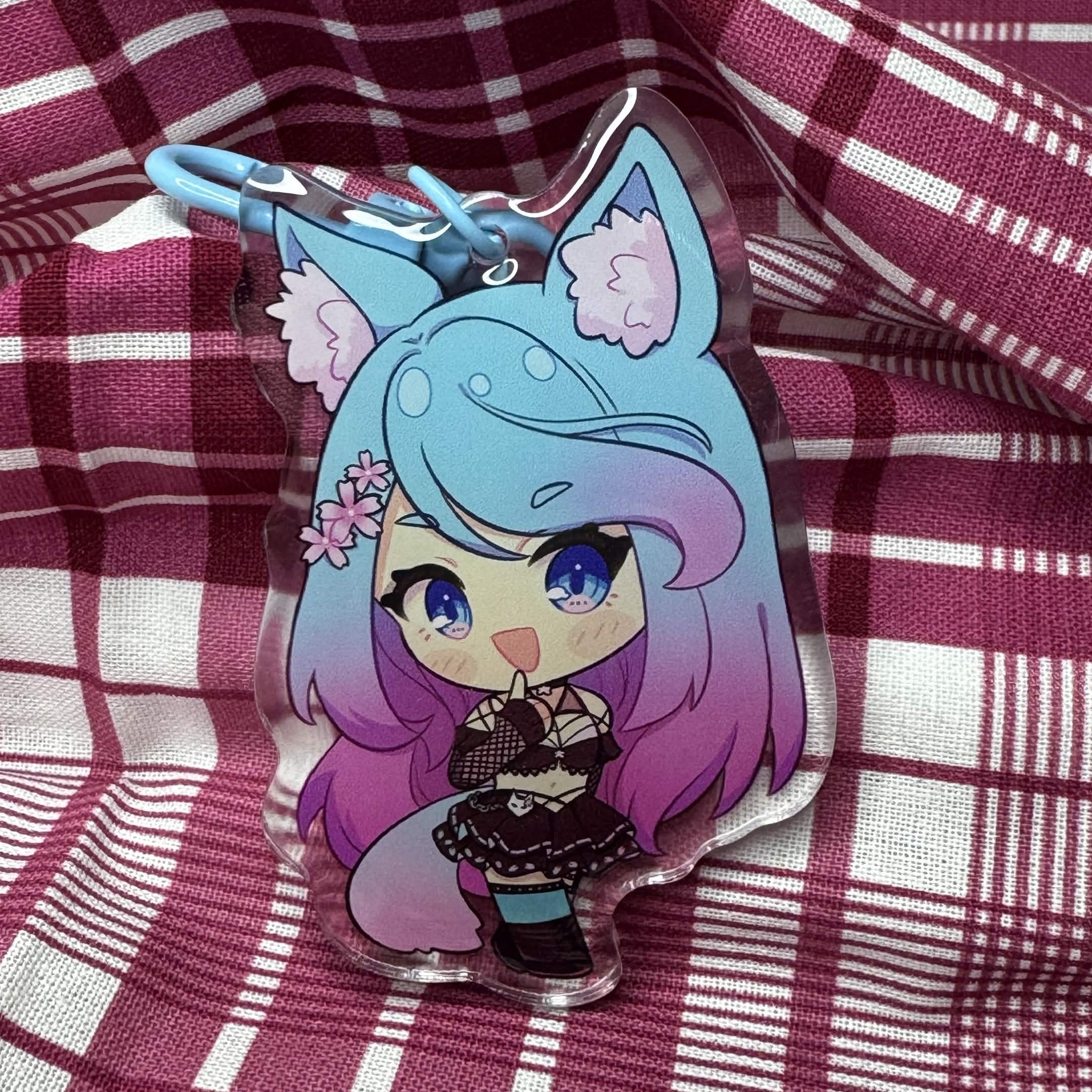 SILVER VALE [VTUBER] KEYCHAIN